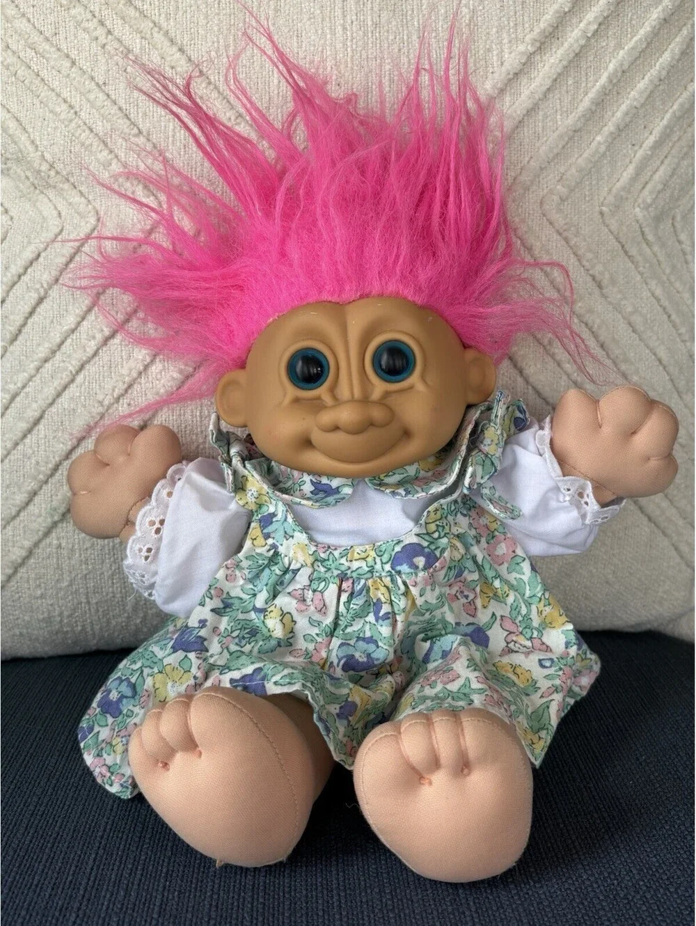 Vintage Russ Troll Kid Doll Pink Hair Floral Dress Plush Cloth Body 1992 14